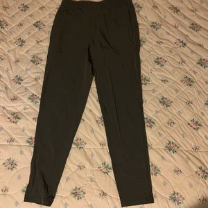 Men’s Lulu Lemon Joggers (Large).
